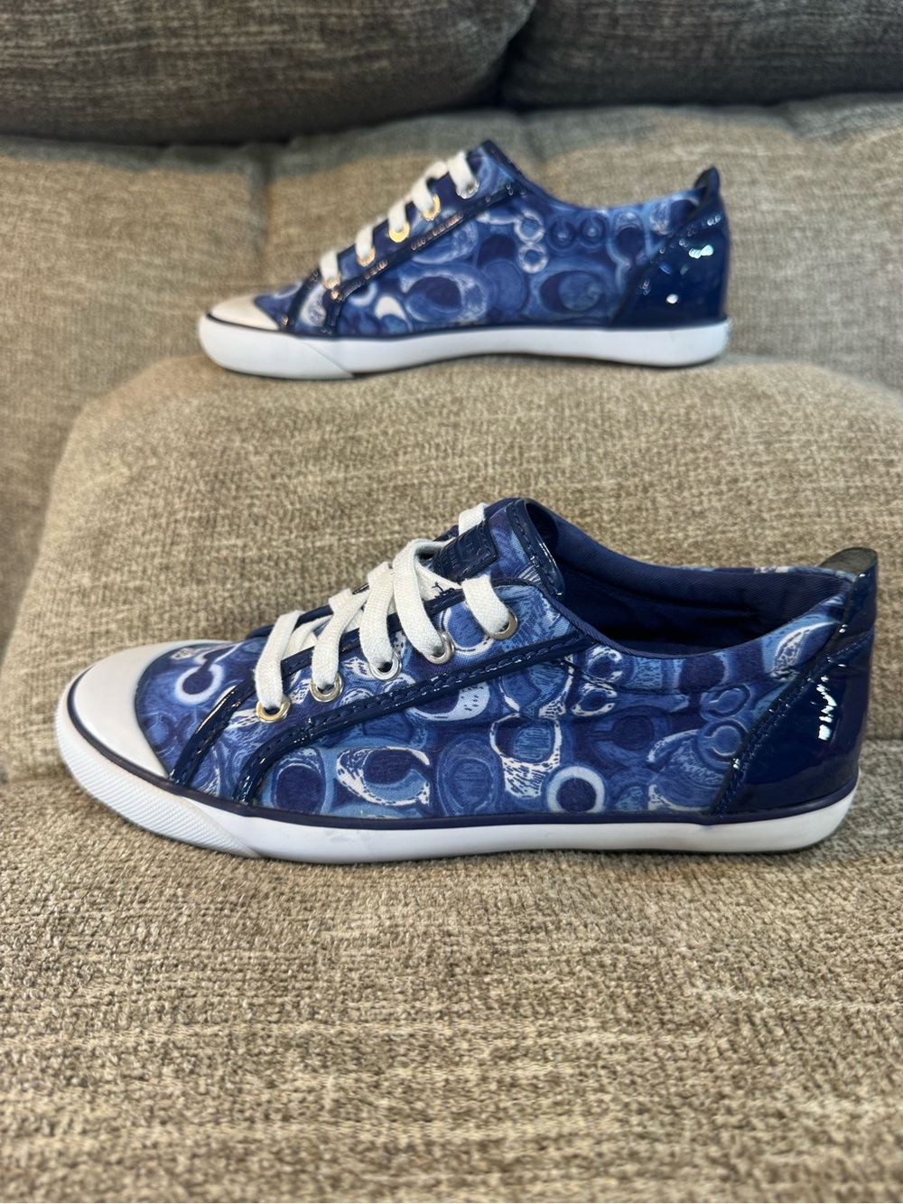 Coach Barrett Poppy Women’s Sneakers Blue/White Size 7.5B - Picture 2 of 12